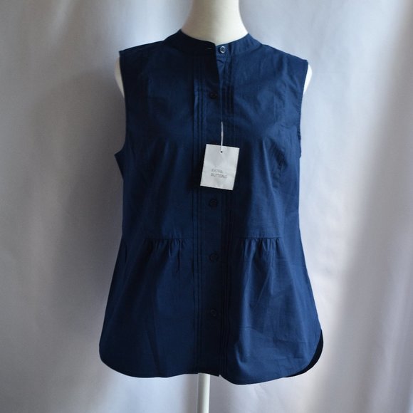 Victoria's Secret Blue Button Down Shirt - Picture 1 of 5